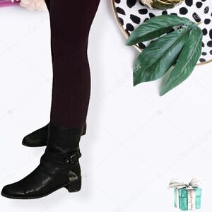 Size 9 Black Leather STUART WEITZMAN Ranch Dressing Moto Ankle Boots